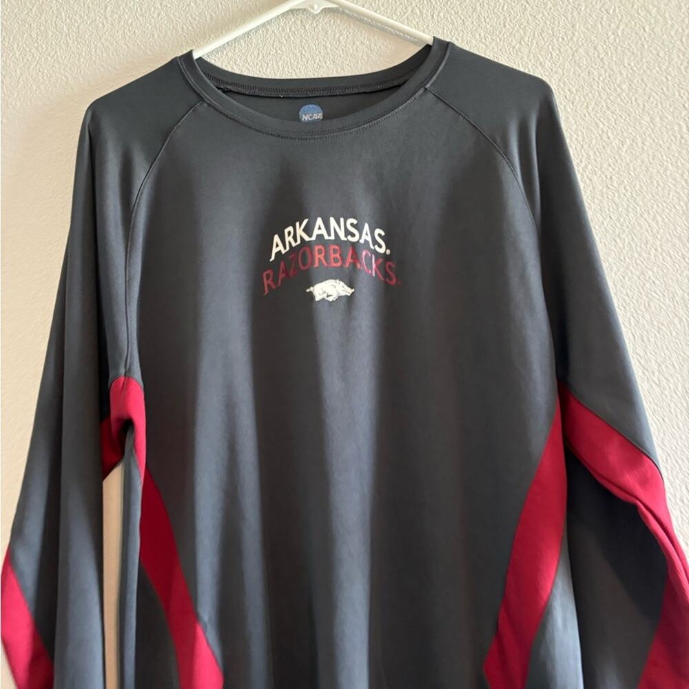 Arkansas Razorback Athletic Long Sleeve Size large shirt - Picture 2 of 6